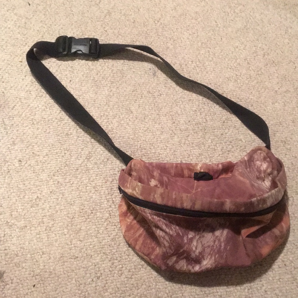 Realtree Camo belt pack